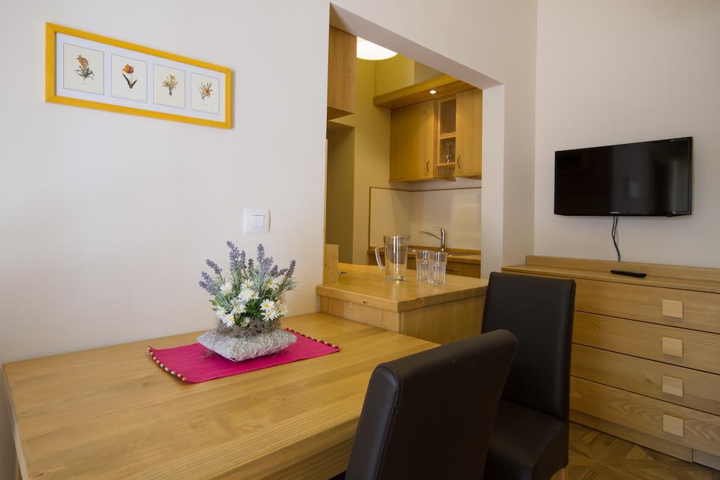 Apartments Erica Lux Novigrad  Ruang foto